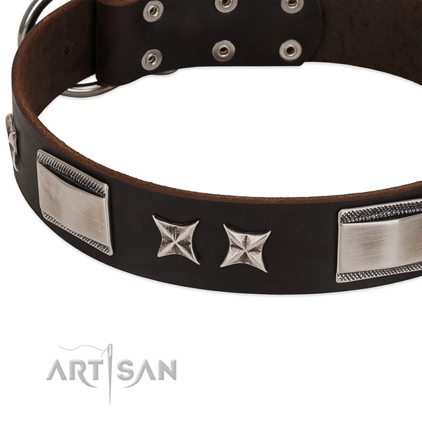 Best quality natural leather dog collar with corrosion resistant buckle